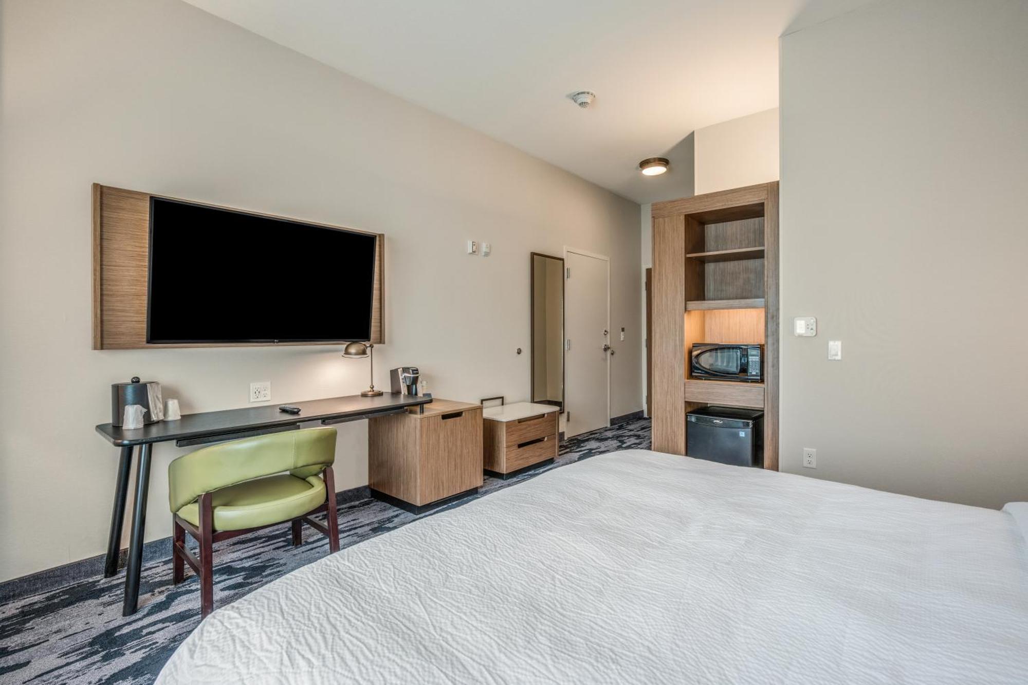 Holiday Inn Express & Suites Platteville By Ihg Екстериор снимка