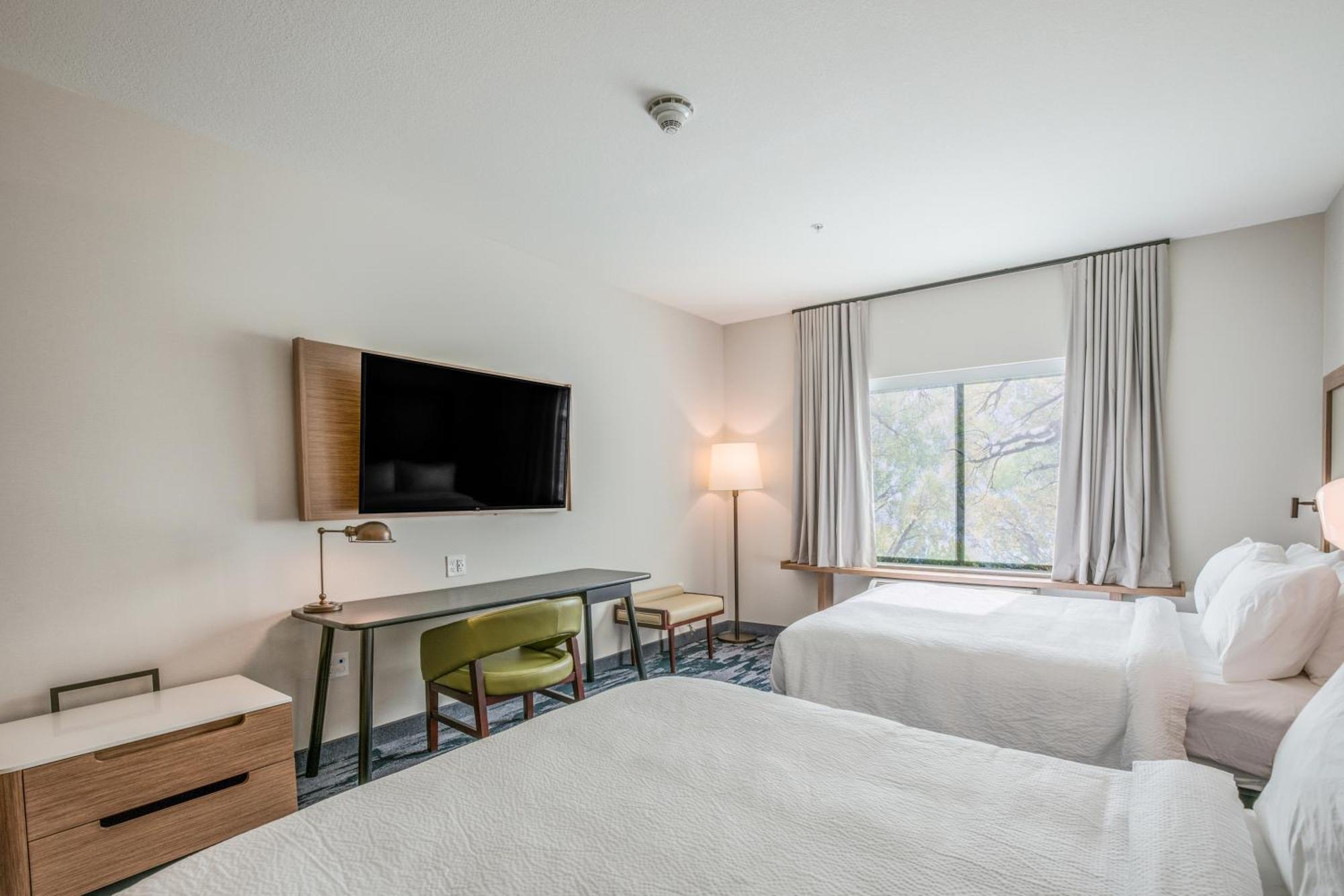 Holiday Inn Express & Suites Platteville By Ihg Екстериор снимка