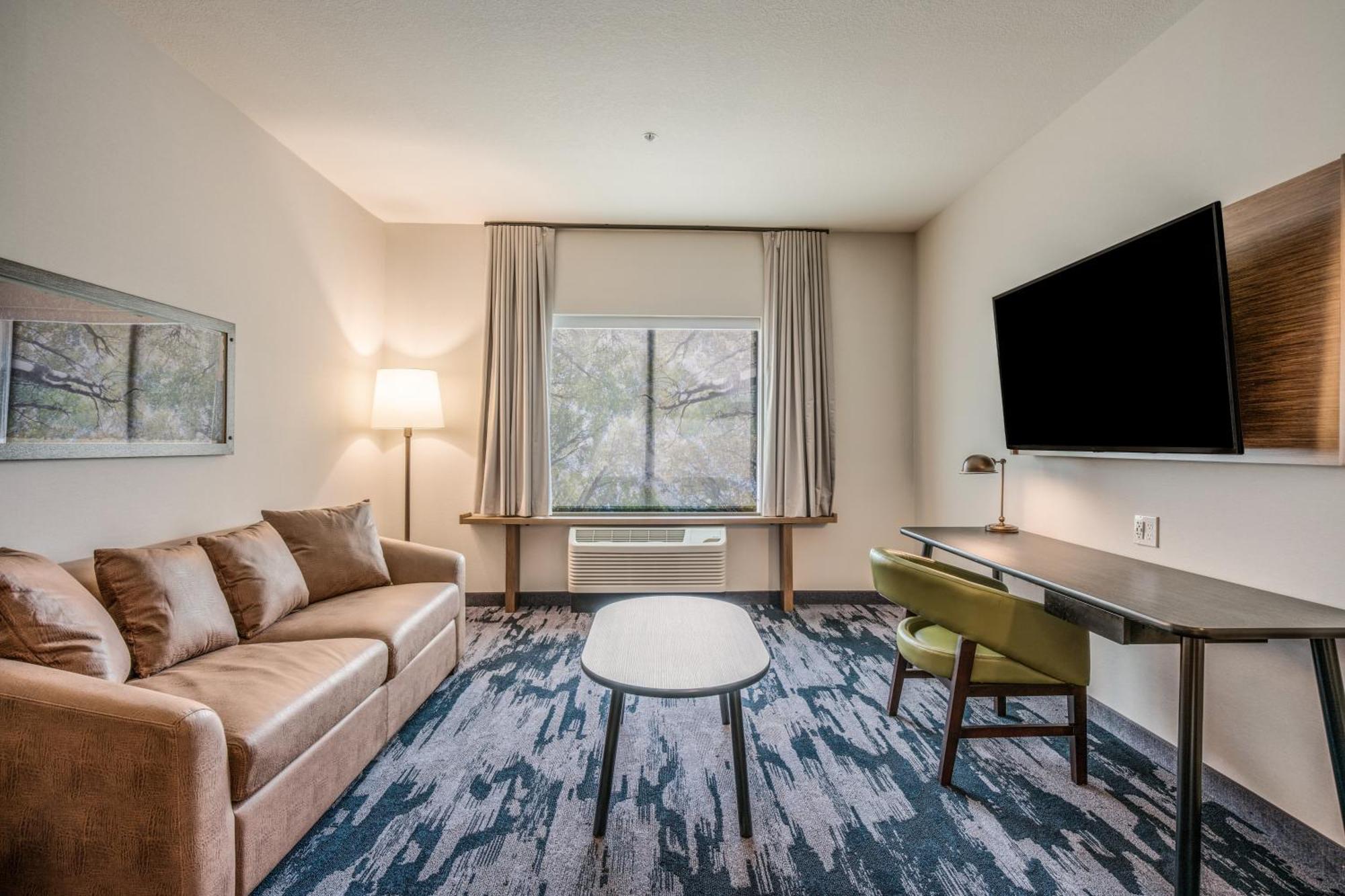 Holiday Inn Express & Suites Platteville By Ihg Екстериор снимка